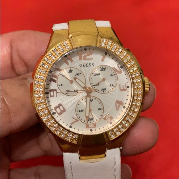 Guess Watch - Picture 3 of 4